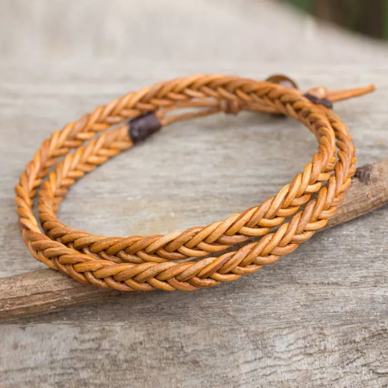 Double Hug Leather Men’s Wrap Bracelet