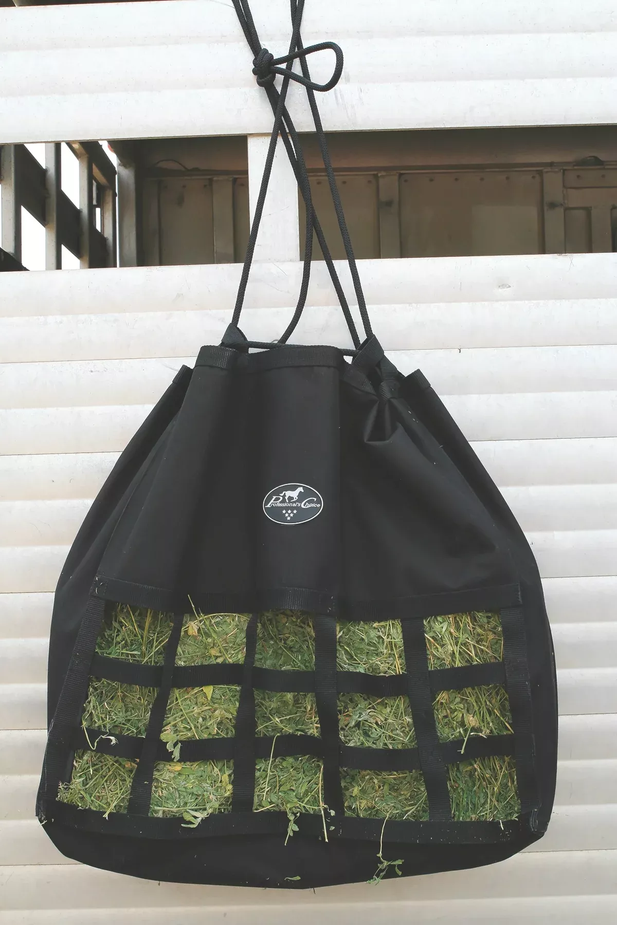 Professionals Choice Scratch Free Hay Bag