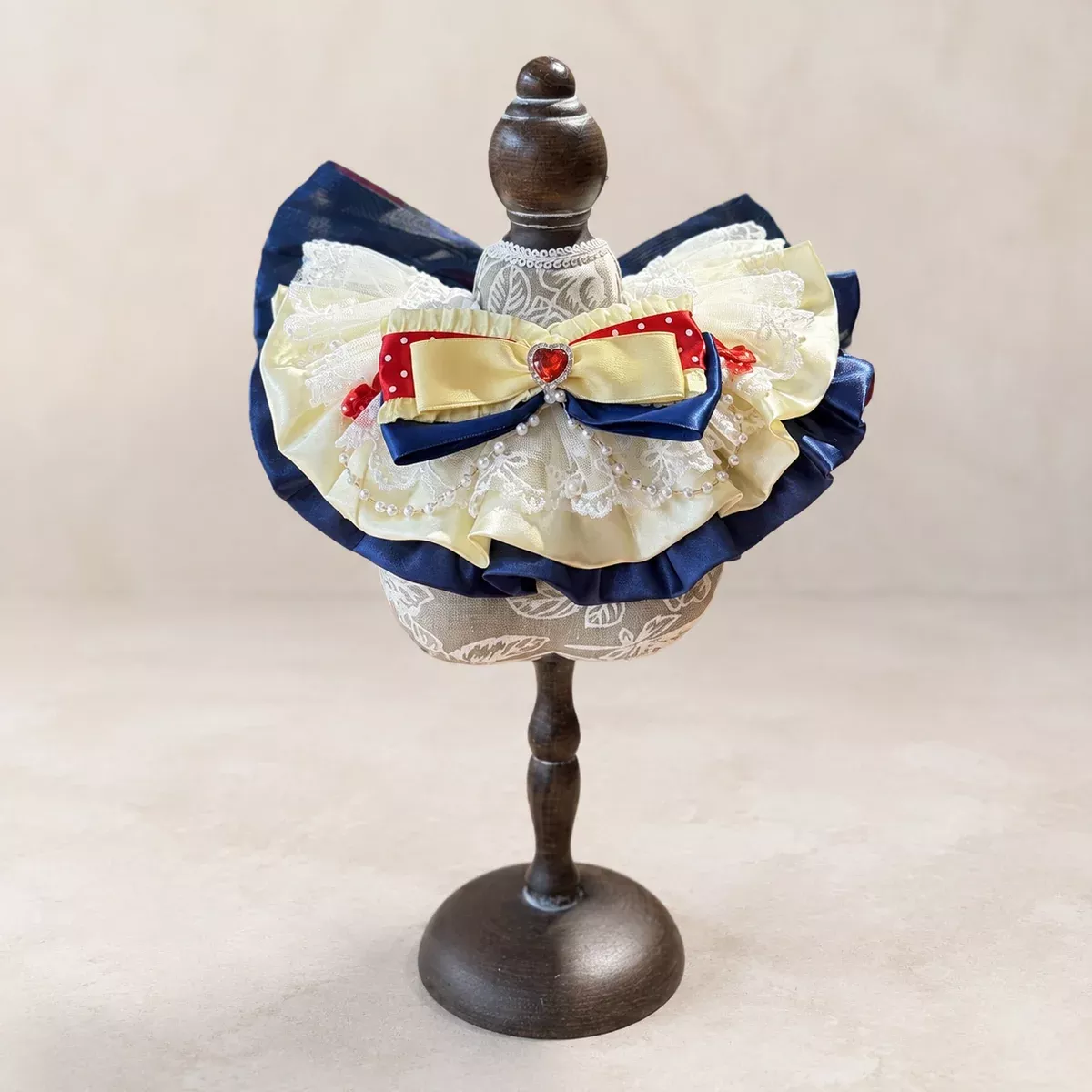 Snowwhite Satin Lace Pet Bib Collar