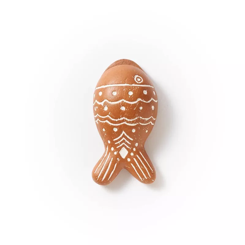 Vasanta Terracotta Wall Planter – Fish