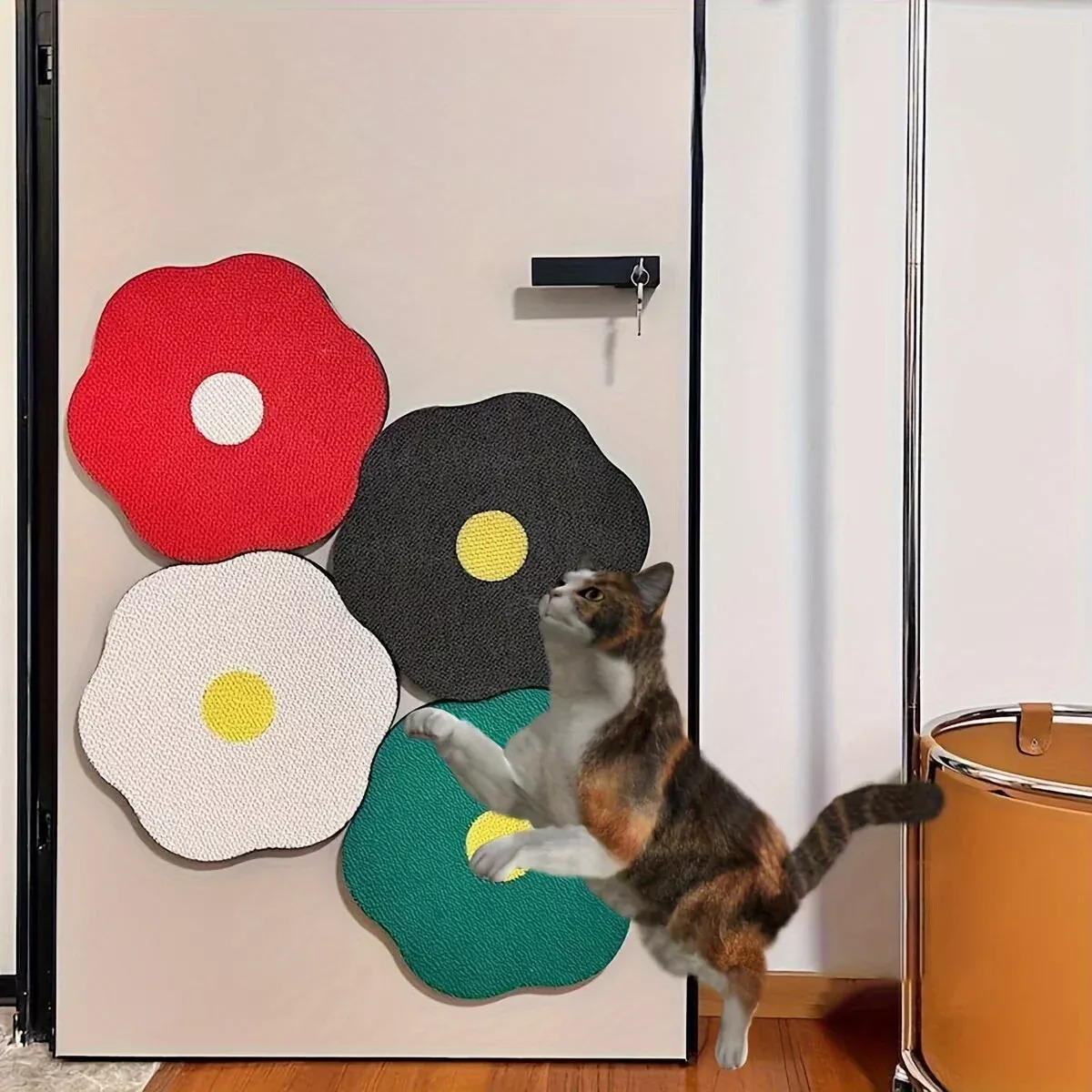 Wall-Mounted Floral Cat Scratcher – Durable & Eco-Friendly